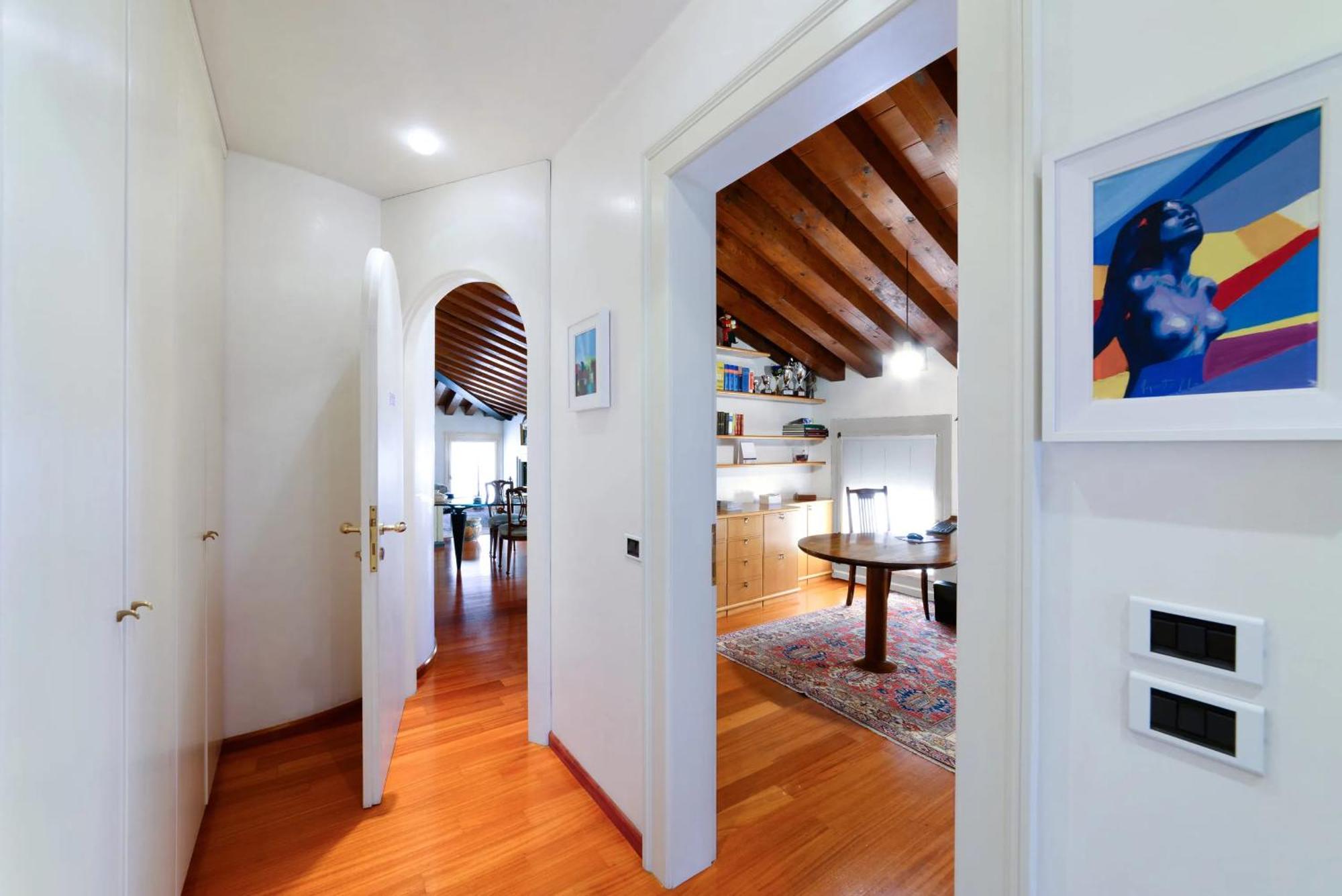 Mini Suite Deluxe Isola Di Mezzo เตรวิโซ ภายนอก รูปภาพ